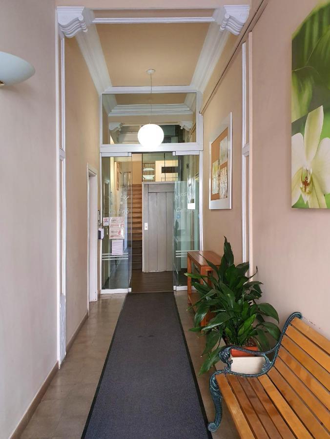 Hostal Canigo เอลปอนต์ เด ซูเอร์ต ภายนอก รูปภาพ