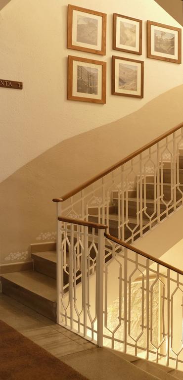 Hostal Canigo เอลปอนต์ เด ซูเอร์ต ภายนอก รูปภาพ