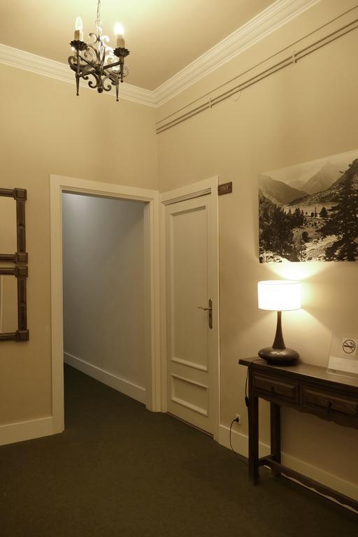 Hostal Canigo เอลปอนต์ เด ซูเอร์ต ภายนอก รูปภาพ
